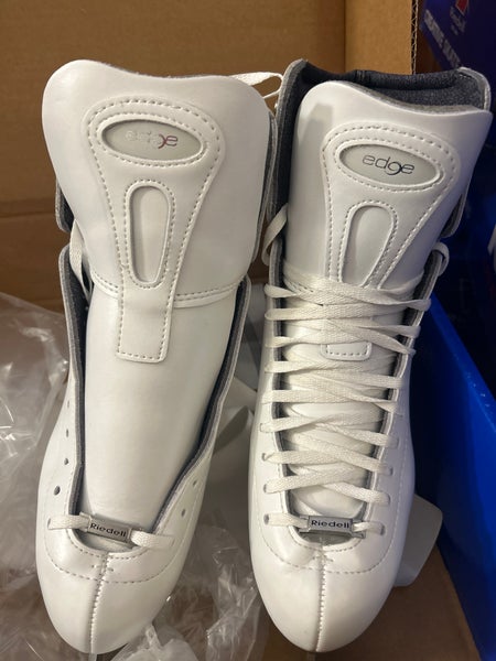 New Old Stock Riedell 229 White Ice Skates Size 7 Narrow
