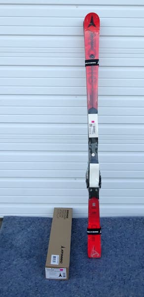 Atomic Redster G9 FIS Jr. w/Atomic X14GW(6-14)Bind. Size-159cm