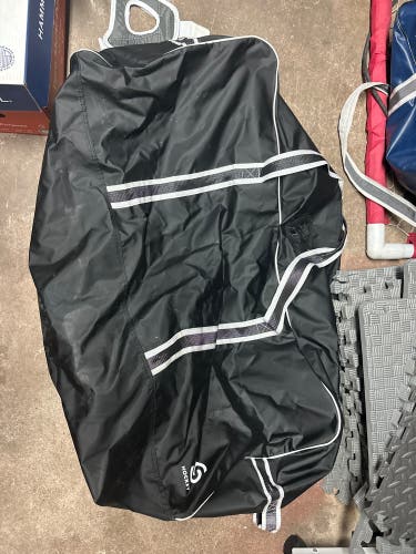 Source for sports goalie carry bag