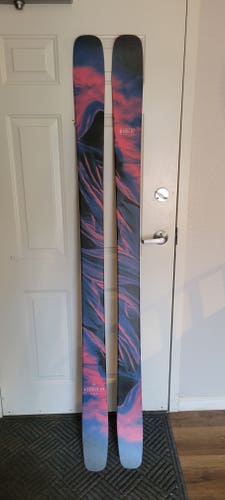 New Moment Deathwish 104 Skis 190cm