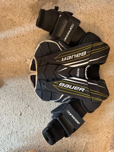Used Large Bauer Supreme S170 Goalie Chest Protector