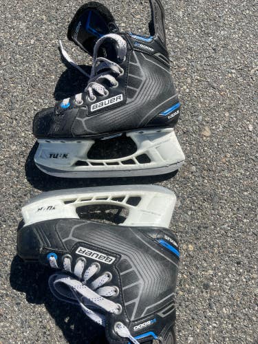 Junior Used Bauer Nexus N6000 Hockey Skates D&R (Regular) 1.0