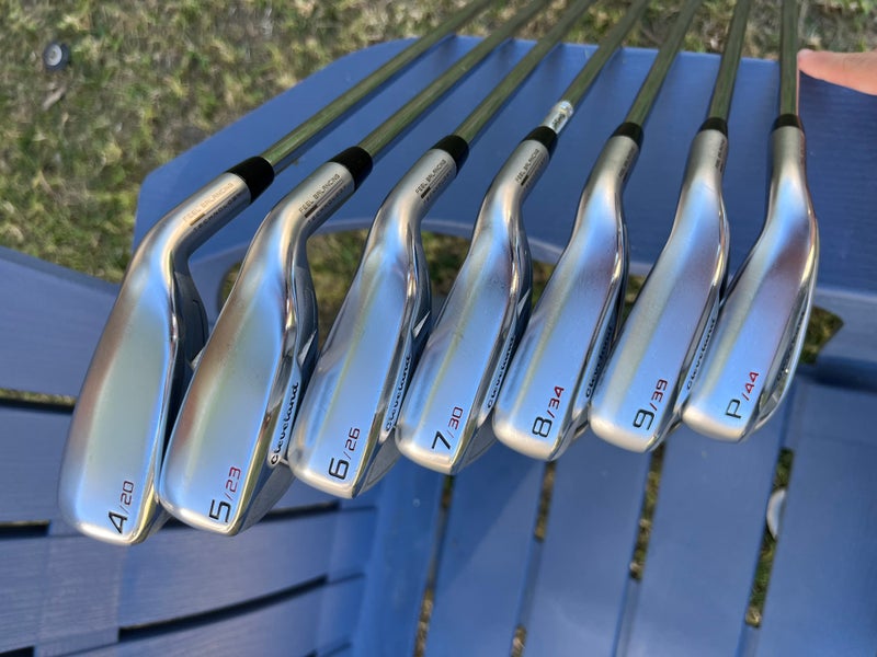 Men's Right Handed Regular Flex Steel Shaft Launcher UHX Iron Set