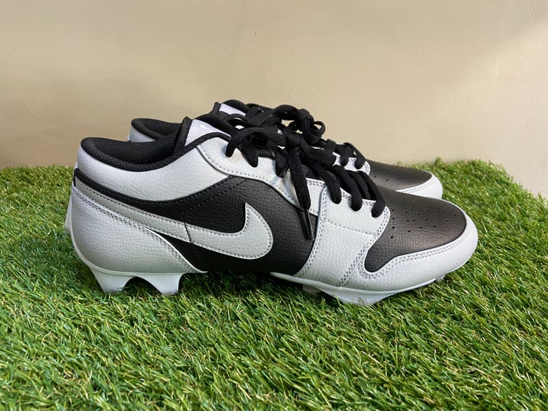 SOLD* Nike Jordan 1 Low TD Football Cleats  display picture 1