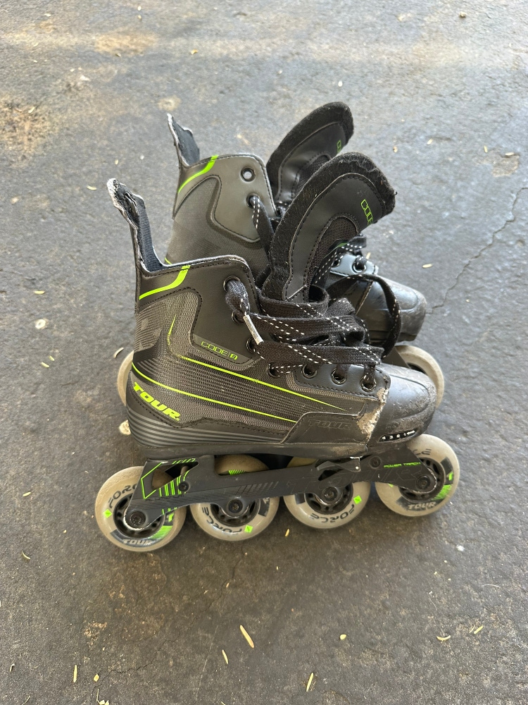 TOUR Code 9 Jr Adjustable Inline Roller Hockey Skates Size 1-4
