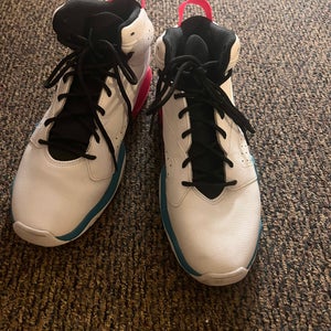 Used Size Men's 10.5 (W 11.5) Air Jordan Shoes