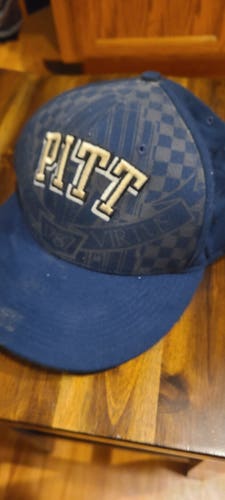 PITT - Nike fitted hat - one size fits all