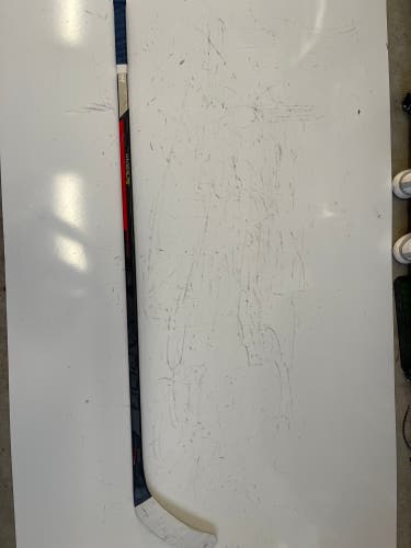 Used Right Handed P92M Pro Stock Vapor Hyperlite Hockey Stick