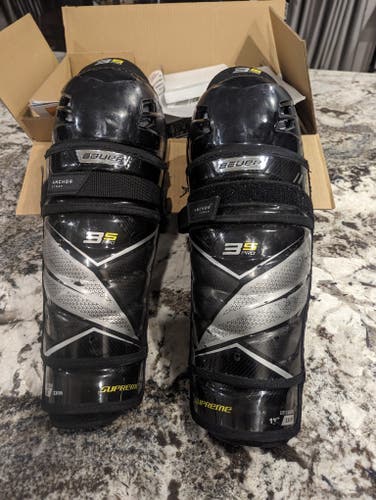 Senior Used Bauer Supreme 3S Pro 13" Shin Pads