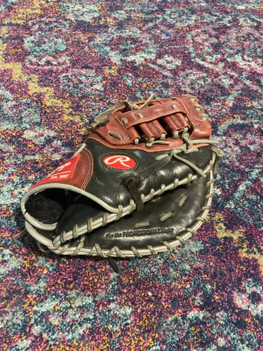 Used 2019 Rawlings Right Hand Throw First Base R9 Baseball Glove 13"