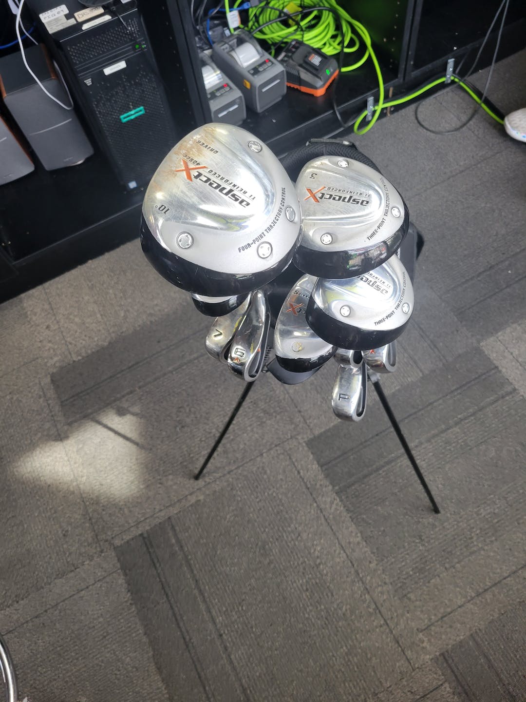 Dunlop Tour Ti 3 Wood 18° plus 4 Wood 22° RH Steel Shaft 39