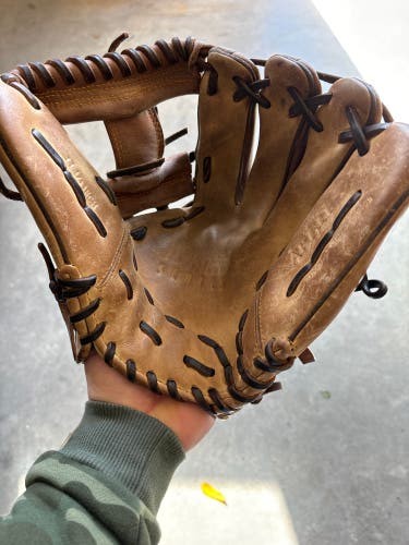 Infield 11.5" AFl11 Baseball Glove