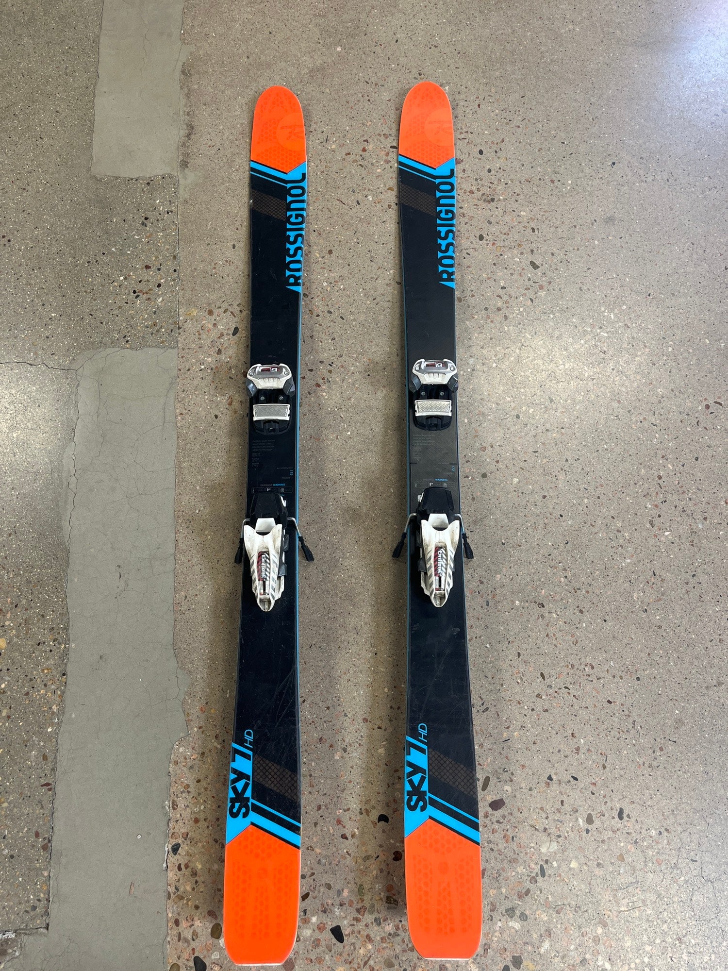 ウィンタースポーツ ロシニョール ROSSIGNOL SKY7 HD 188 フリーやパウダー