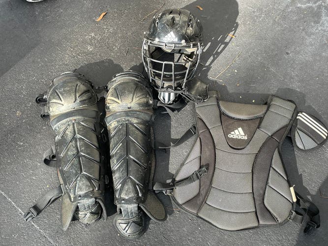 Adidas Catcher's Set For Youth