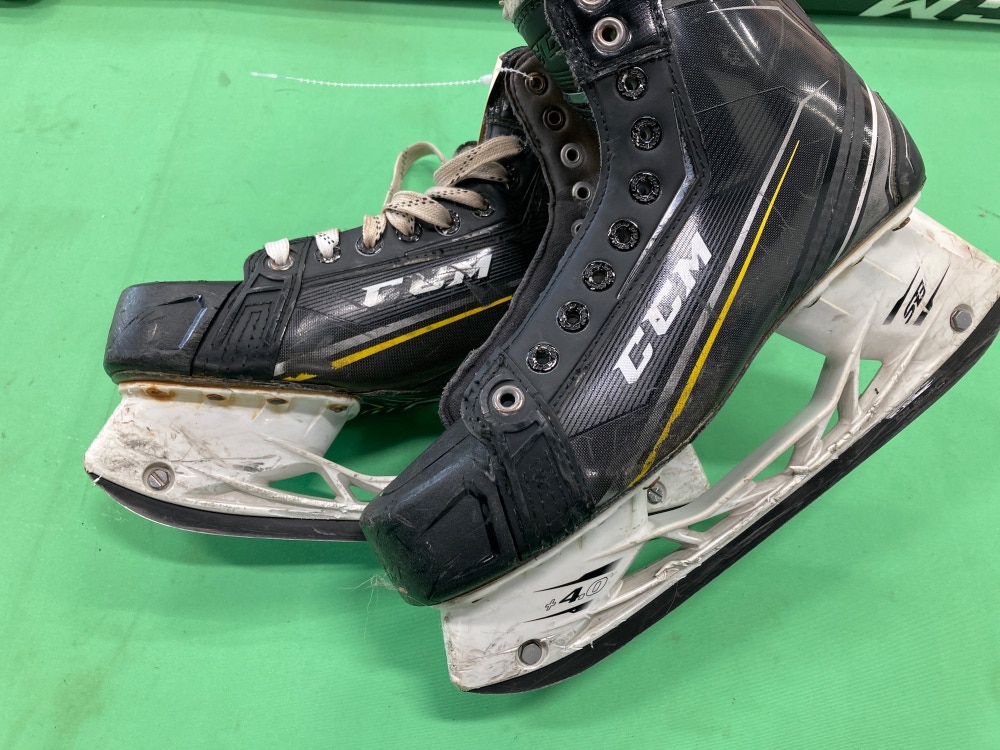 Used Senior CCM Tacks 9090 Hockey Skates D&R (Regular) 6.0