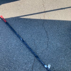 Used Senior Bauer Nexus 1000 Right Hockey Stick P88 Retail