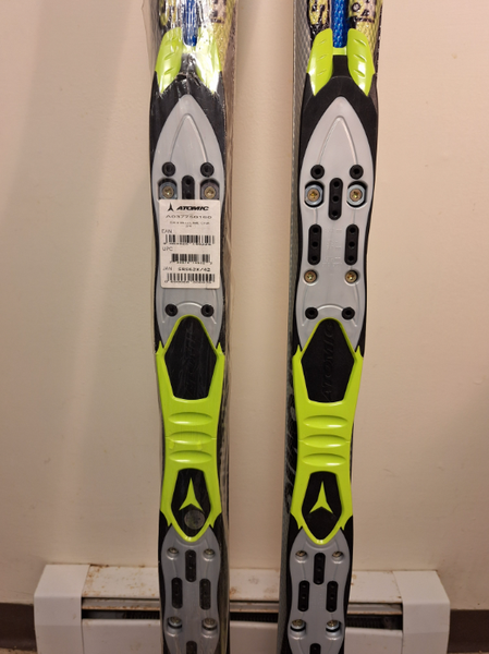 スキー 160 ATOMIC VARIO CUT R10-16 160 ATOMIC VARIO CUT R10-16 スキー