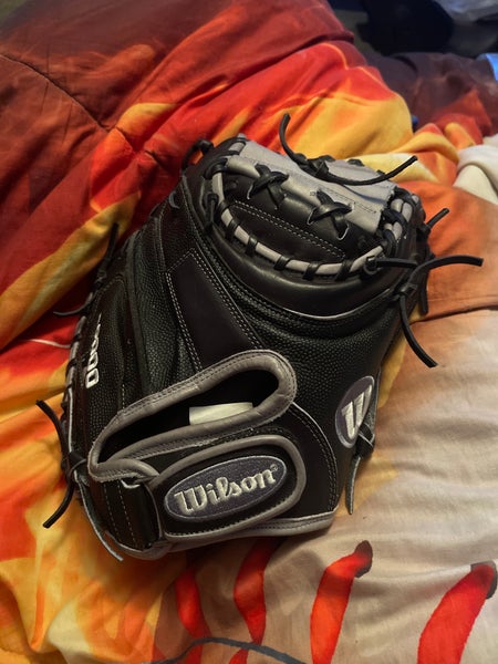 Wilson A2000 Catchers Glove