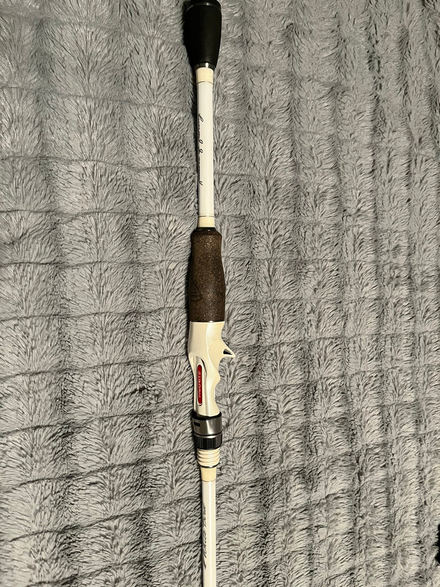 Favorite white bird 7,0 fast action casting rod
