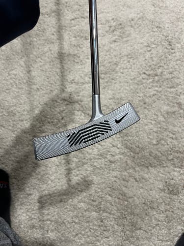 Nike Method MOD 90 Putter