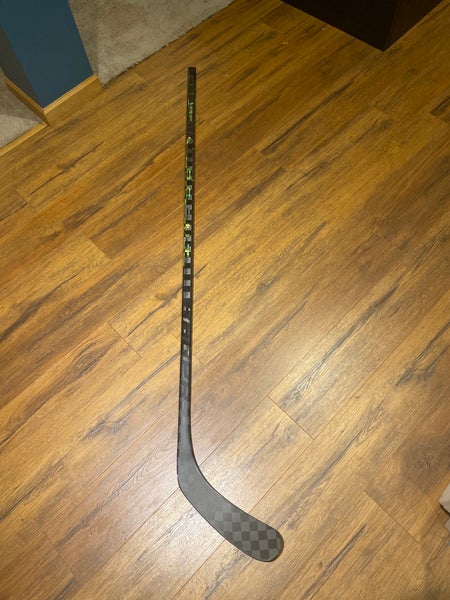 Senior Left Hand P92 Pro Stock Ag5nt Hockey Stick