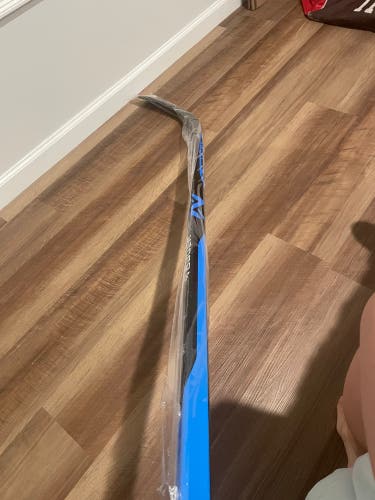2 Pack Senior Right Handed P92 Pro Stock Nexus League Hockey Stick