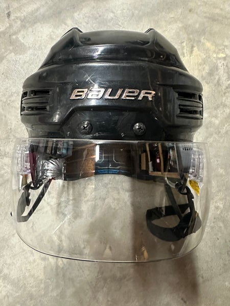 Used Large Bauer Re-Akt 200 Helmet