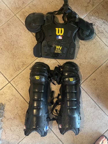 Wilson Umpire chest protector and shin guards