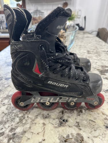 Bauer Vapor Roller Blades Size 4