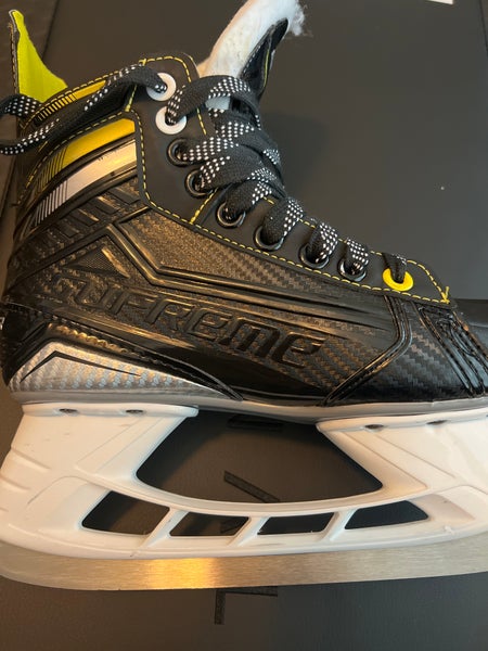 Like NEW Used 2 Times Bauer Size 2.5 Supreme S35 Hockey Skates