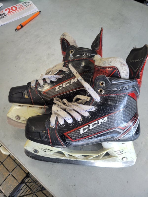 Used Ccm Jetspeed Junior 04.5 Ice Hockey Skates SidelineSwap