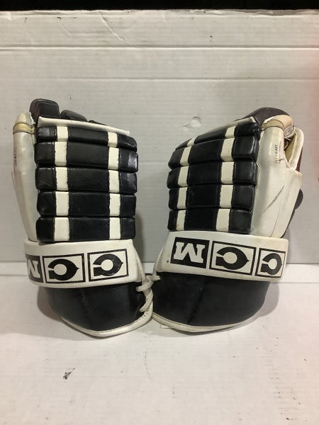 Used Ccm Mhg135s Hockey Gloves