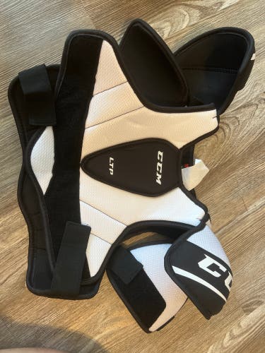 Used Small CCM LTP Shoulder Pads