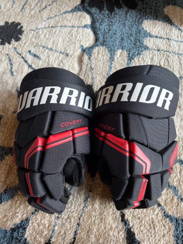 Used Warrior Covert QRE5 Gloves 10"
