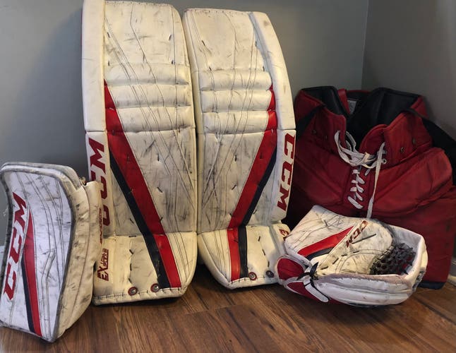 Curtis McElhinney CBJ Game Used CCM EFlex 3 Set