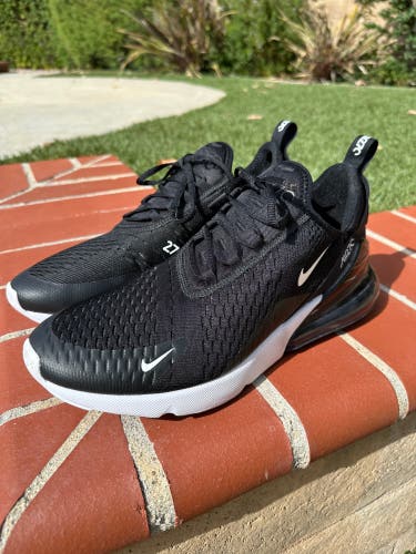 Nike Air Max 270 Running Shoes Size 12