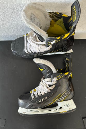 Senior Used CCM Super Tacks Hockey Skates Extra Wide Width Pro Stock Size 6.5