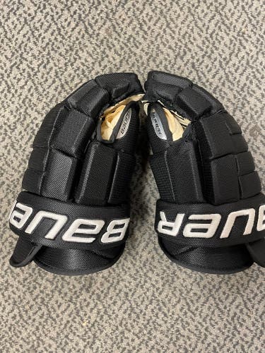 Bauer BLack 14” Pro Team gloves