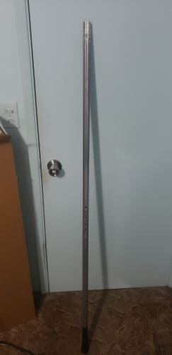 Used STX Scandium Pro defense shaft (1 of 2)