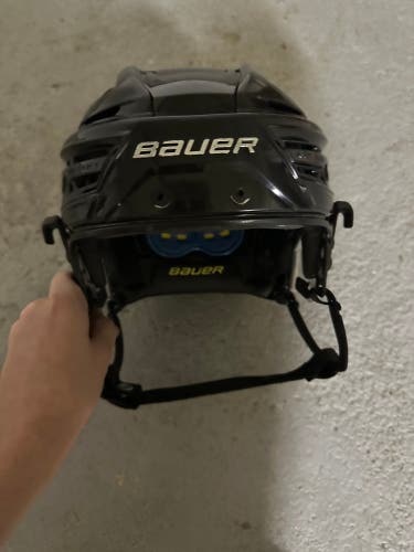Used Medium Bauer  Re-Akt Helmet