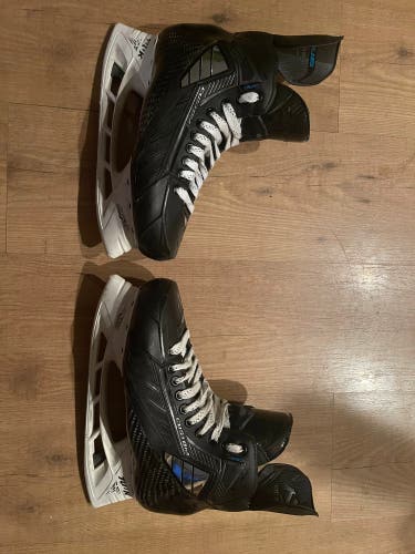 Used Size 10 EE True SVH Custom Hockey Skates With Tuuk Lightspeed Edge And 2 Sets Of Steel