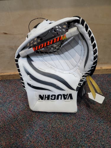 Used Vaughn Regular Velocity 7480i Glove