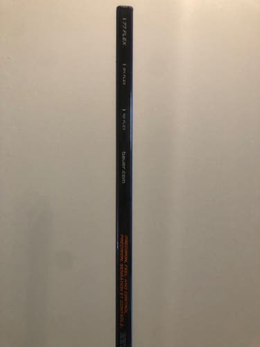 Senior Right Handed P92  Nexus Sync Hockey Stick