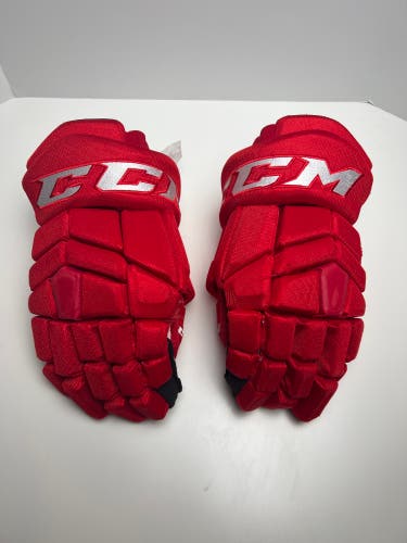 Detroit Red Wings CCM HGTKXP Pro Stock Gloves 14"