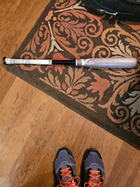 Used 2023 Victus Birch Tatis Bat 31"