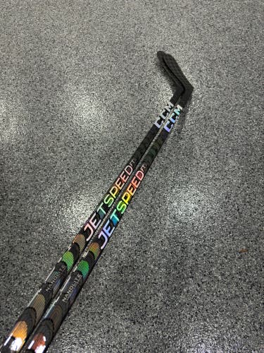 2 Pack CCM JetSpeed FT5 Pro 75 Flex P29 Left
