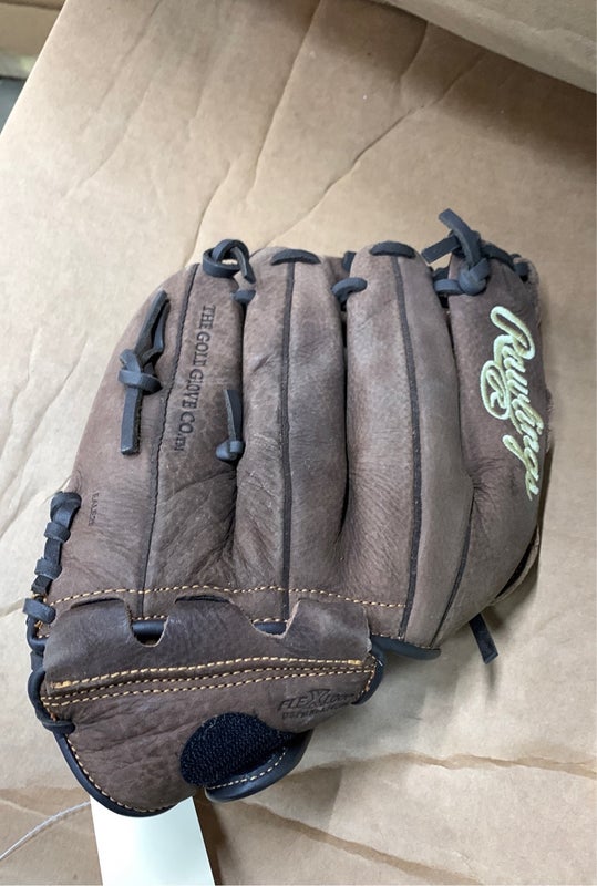 Used Rawlings Player Preferred Right Hand Throw Outfield Baseball Glove 12.5"