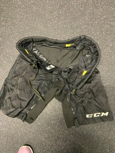 Black Used Small CCM Tacks Pant Shell