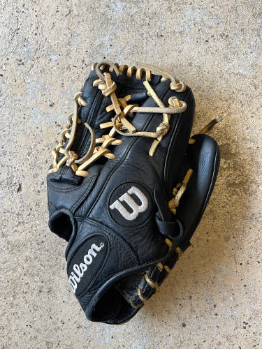 Wilson A950 11.75” Infield / Utility Glove