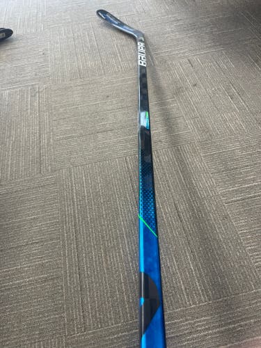 Bauer nexus geo 77 Flex P92M Hockey Stick